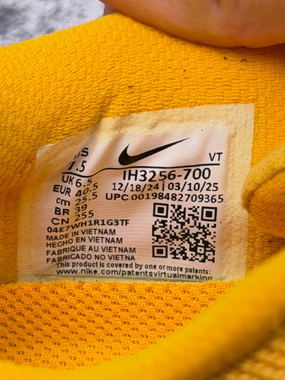Nike Air Zoom Pegasus Premium Model Mayfly, buty sportowe damskie w bardzo dobrym stanie rozmiar 40.5, etykieta z kodem modelu IH3256-700