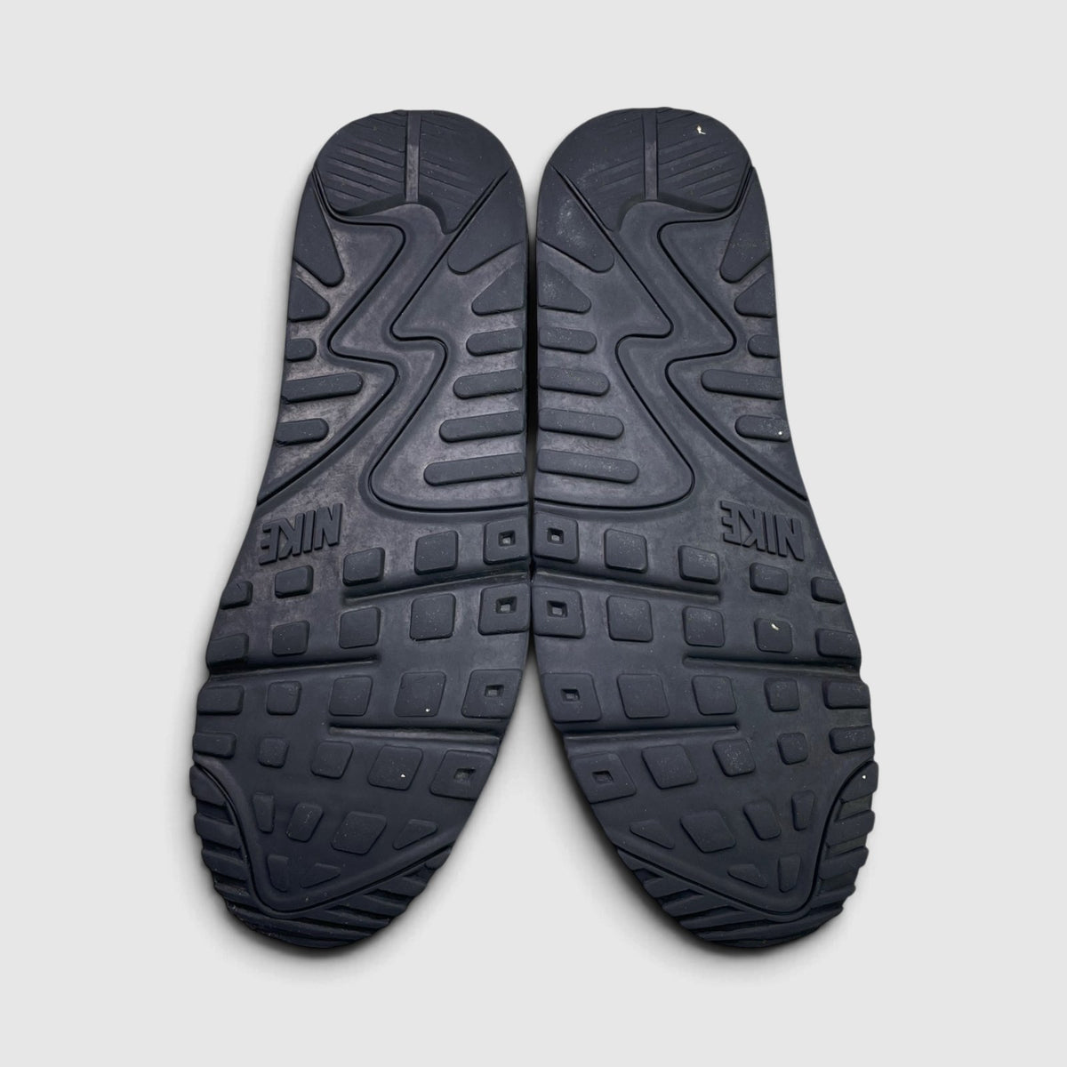 Nike Air Max 90 Black Tiffany, buty sportowe męskie w bardzo dobrym stanie rozmiar 45, podeszwa