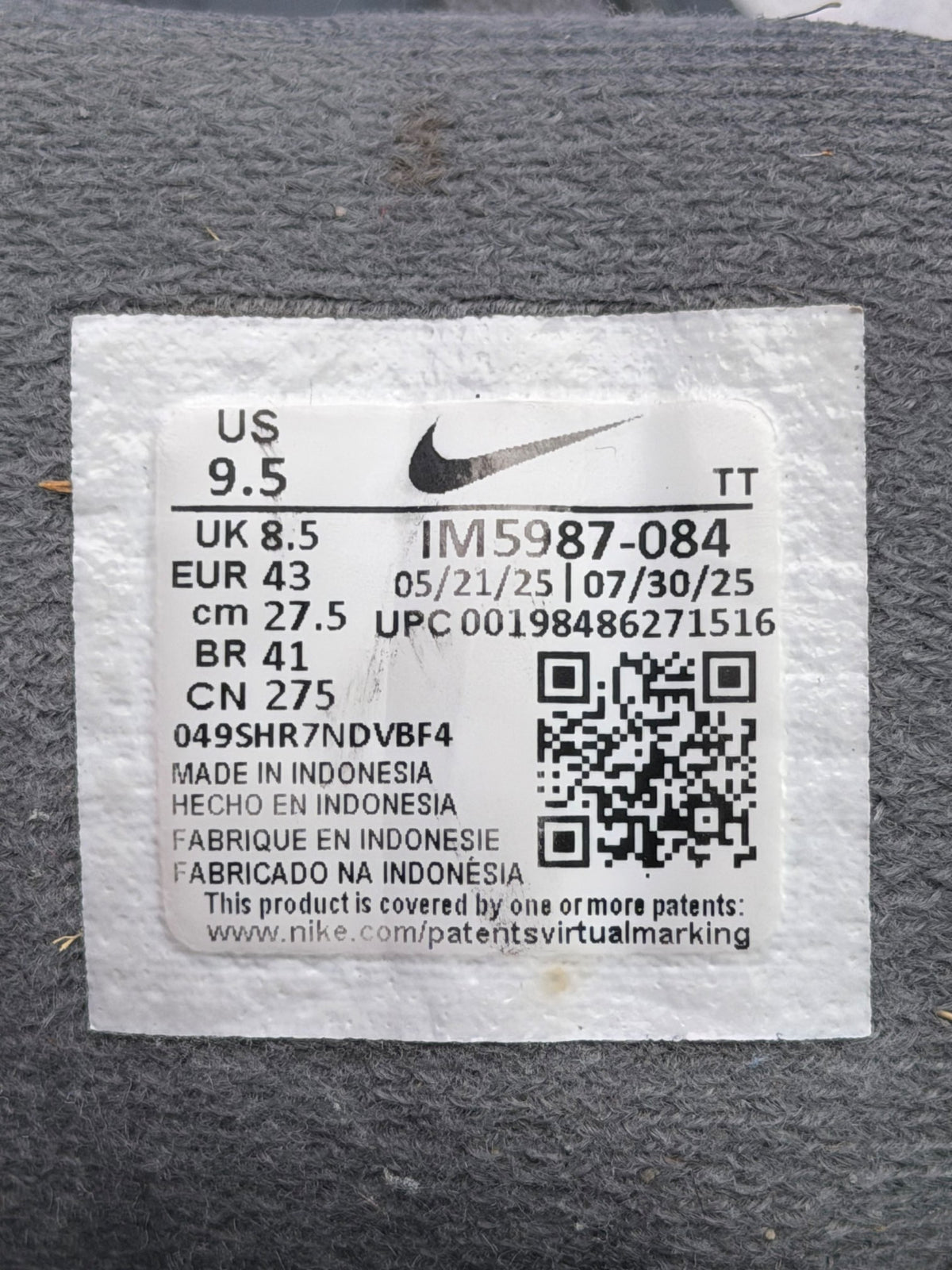 Nike Air Max 95 Smoke Grey Cannon, buty sportowe męskie w bardzo dobrym stanie rozmiar 43, etykieta z kodem modelu IM5987-084