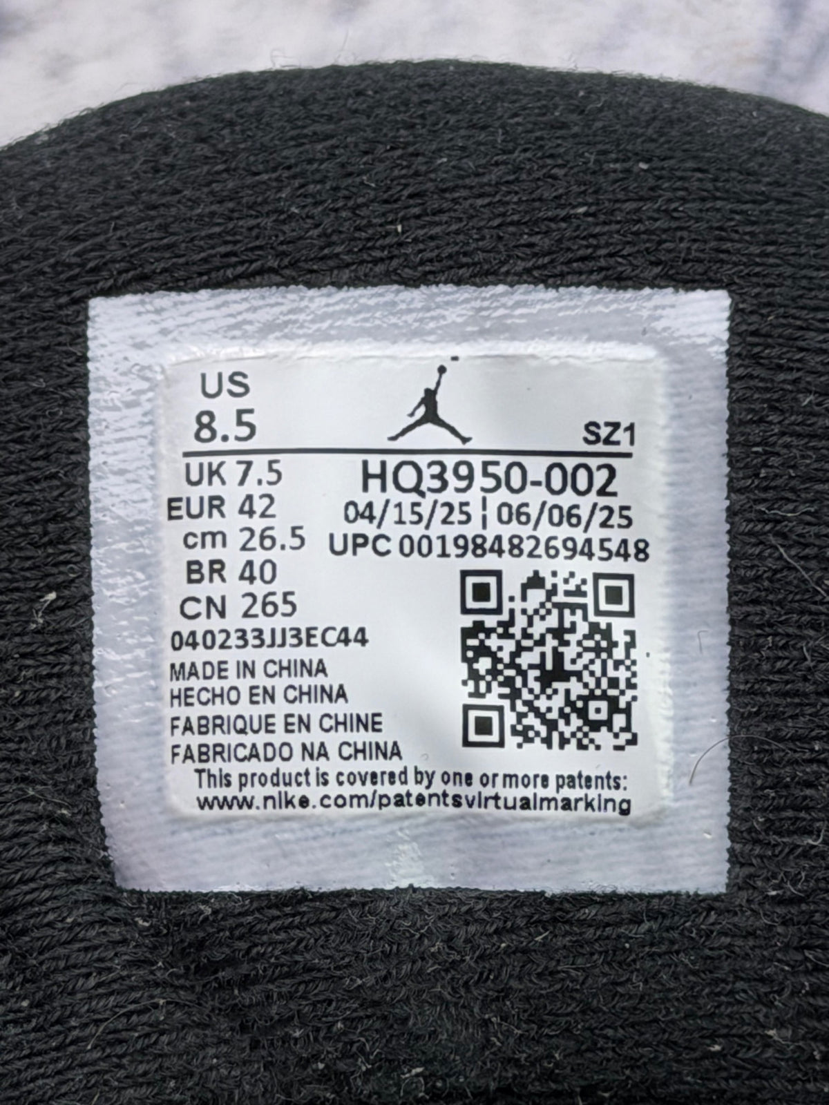 Nike Air Jordan MVP 92 Black Anthracite, buty sportowe męskie w bardzo dobrym stanie rozmiar 42, etykieta z kodem modelu HQ3950-002