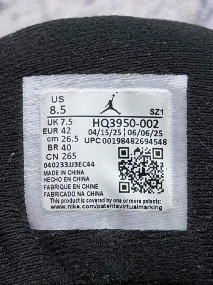 Nike Air Jordan MVP 92 Black Anthracite, buty sportowe męskie w bardzo dobrym stanie rozmiar 42, etykieta z kodem modelu HQ3950-002
