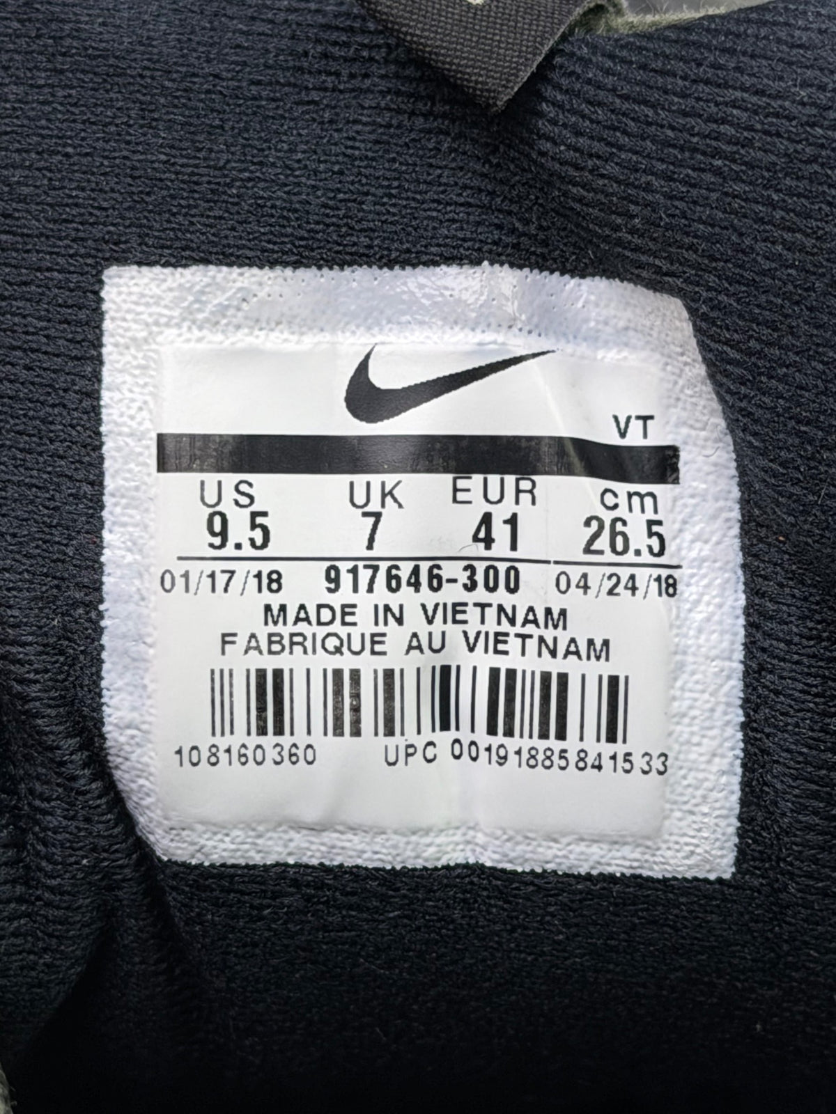 Nike Air Max 97, buty sportowe męskie w bardzo dobrym stanie rozmiar 41, etykieta z kodem modelu 917646-300
