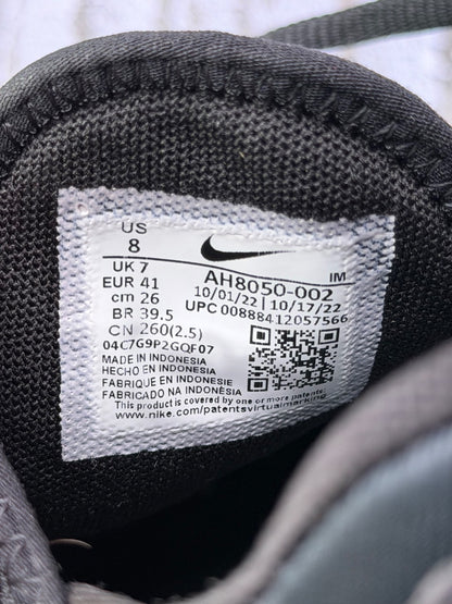 Nike Air Max 270 Black/White, buty sportowe męskie w bardzo dobrym stanie rozmiar 41, etykieta z kodem modelu AH8050-002