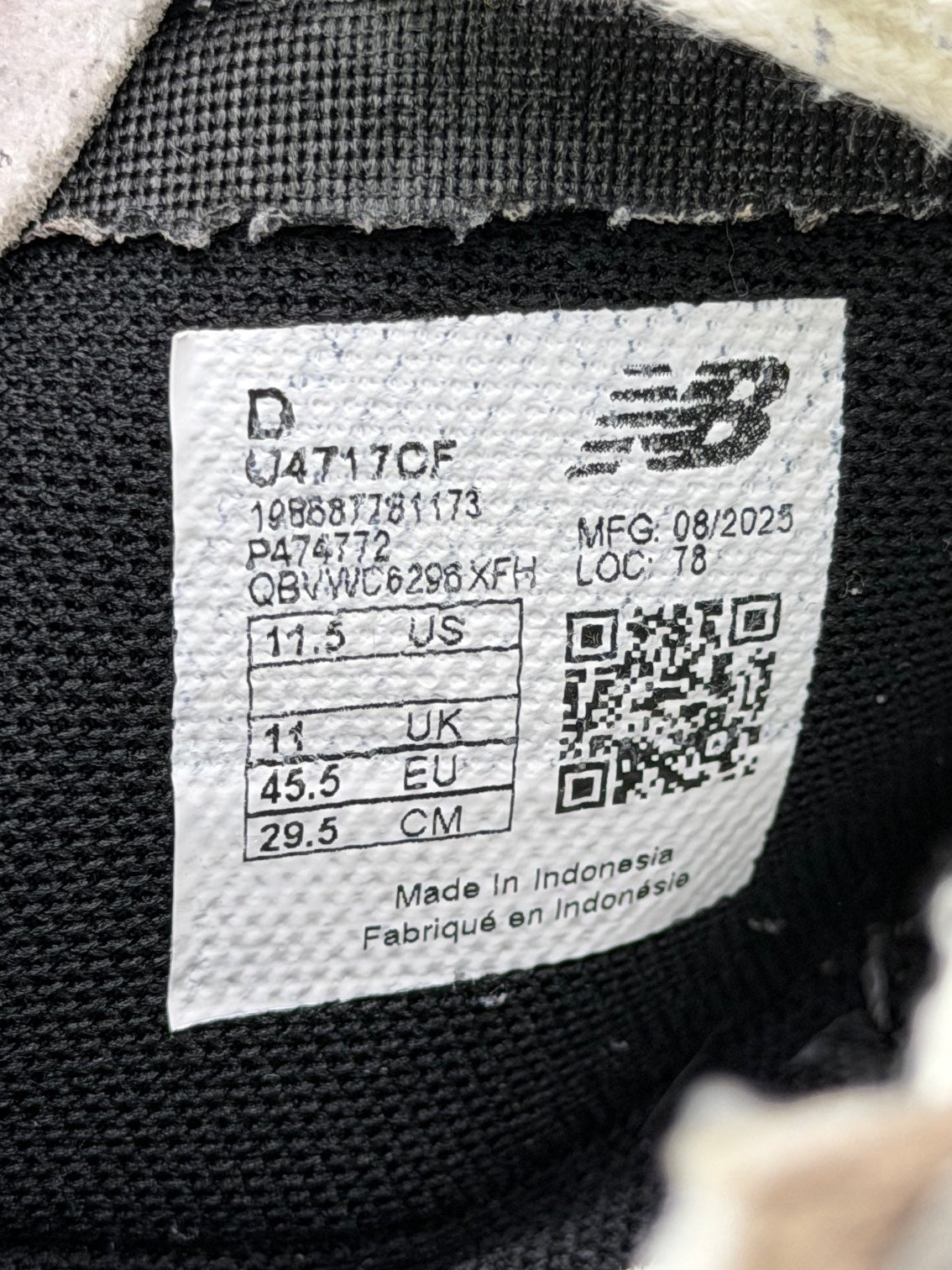 New Balance 471, buty sportowe męskie w bardzo dobrym stanie rozmiar 45.5, etykieta z kodem modelu U4717CF