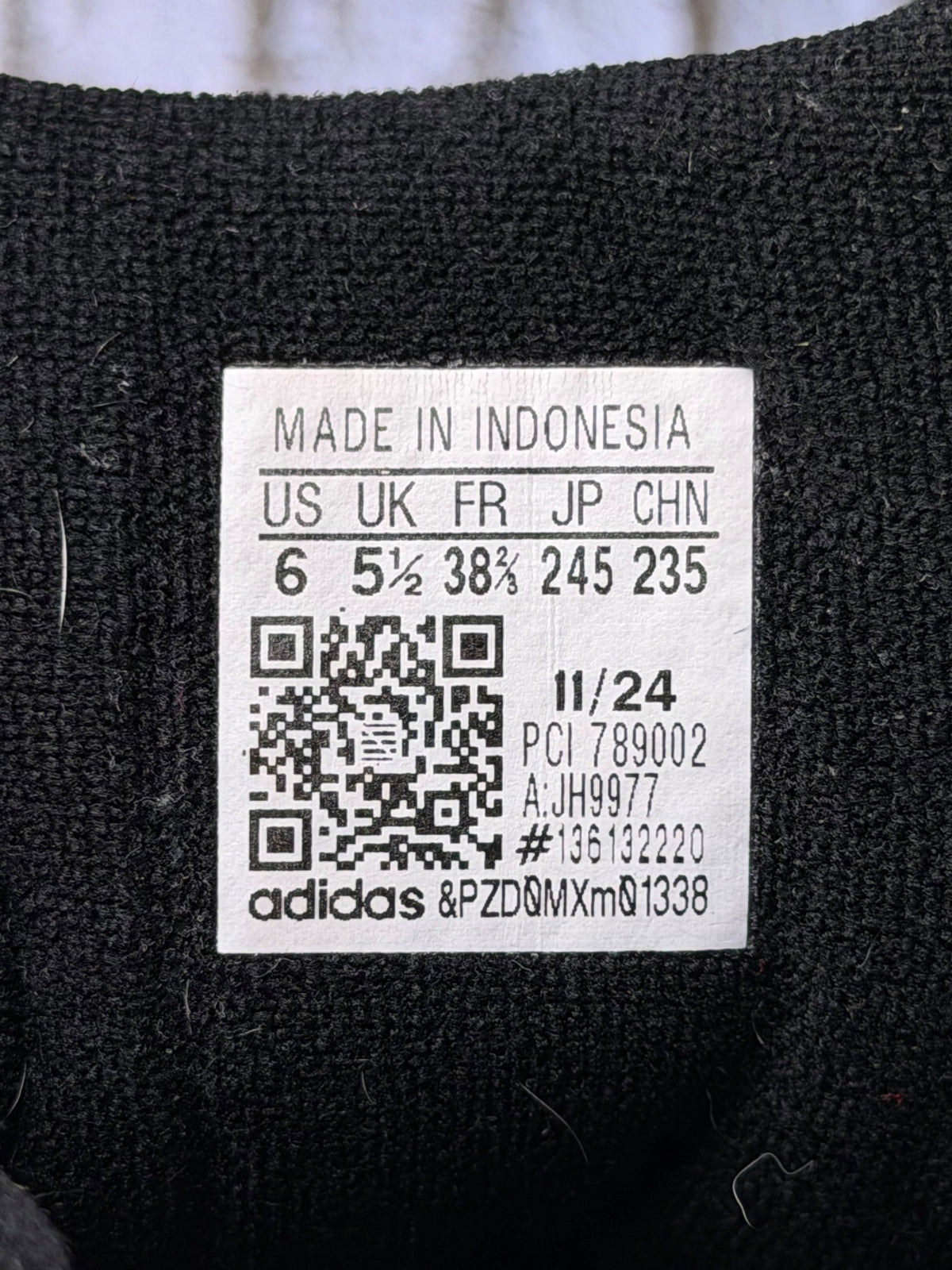 Adidas Superstar II Black White, buty sportowe damskie w bardzo dobrym stanie rozmiar 38 2/3, etykieta z kodem modelu JH9977