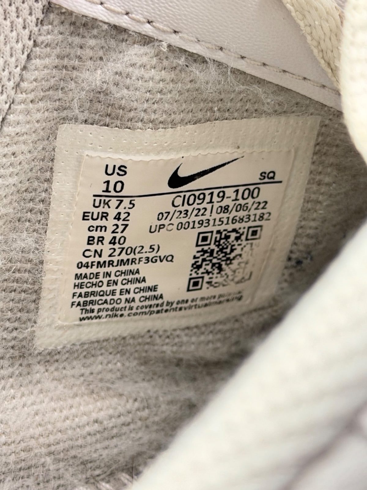Nike Air Force 1 Low Shadow Triple White, buty sportowe męskie w bardzo dobrym stanie rozmiar 42, etykieta z kodem modelu CI0919-100