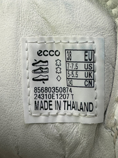 ECCO High Leather Sneakers, buty sportowe damskie w bardzo dobrym stanie rozmiar 38, etykieta z kodem modelu 85680350874