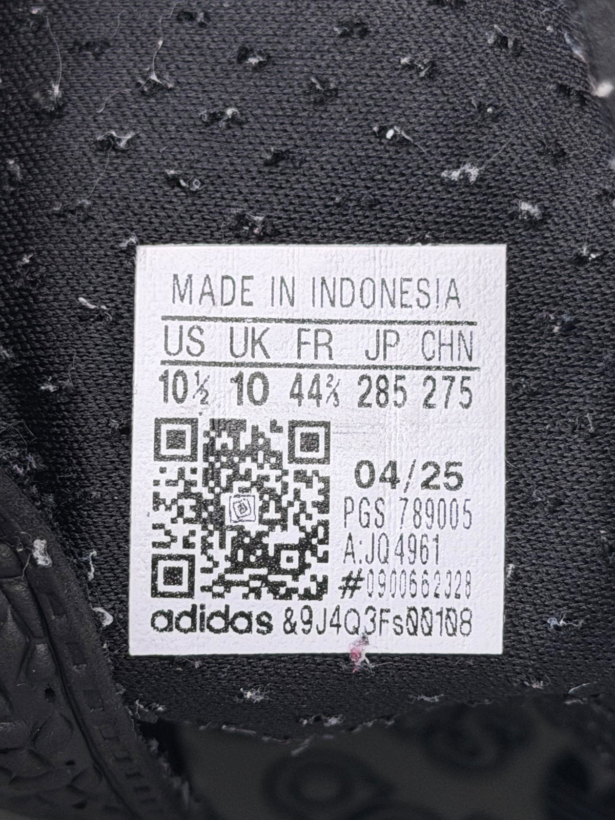 Adidas SL 72, buty sportowe męskie w bardzo dobrym stanie rozmiar 44 2/3, etykieta z kodem modelu JQ4961