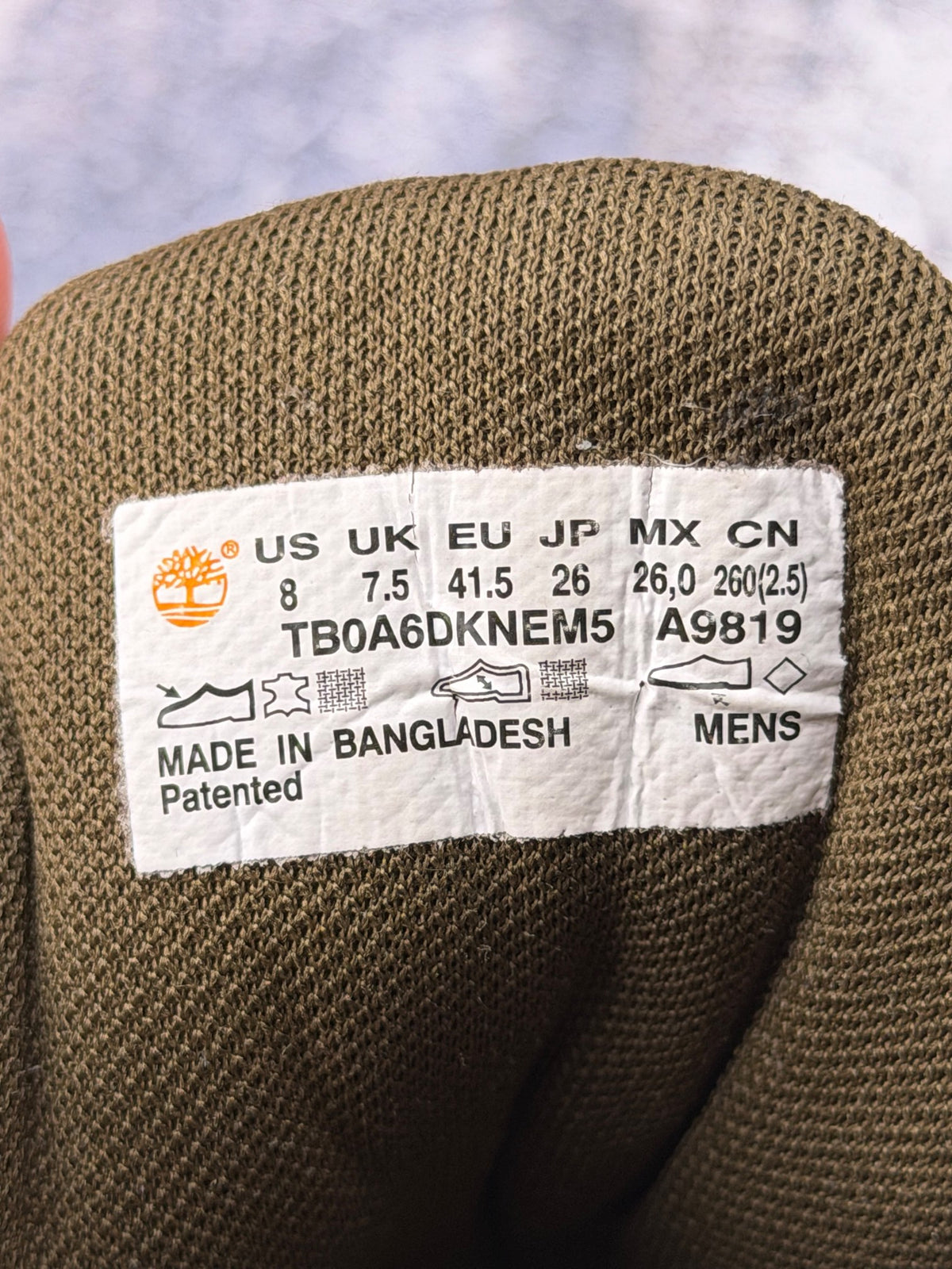 Timberland Field Trekker, botki męskie w bardzo dobrym stanie rozmiar 41.5, etykieta z kodem modelu TB0A6DKNEM5