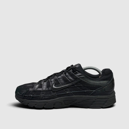 Nike P-6000 Black, buty sportowe męskie w zadowalającym stanie rozmiar 43, boczny profil, lewa strona