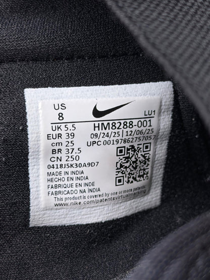 Nike Air Rift Lace Off Noir, sandały damskie w bardzo dobrym stanie rozmiar 39, etykieta z kodem modelu HM8288-001