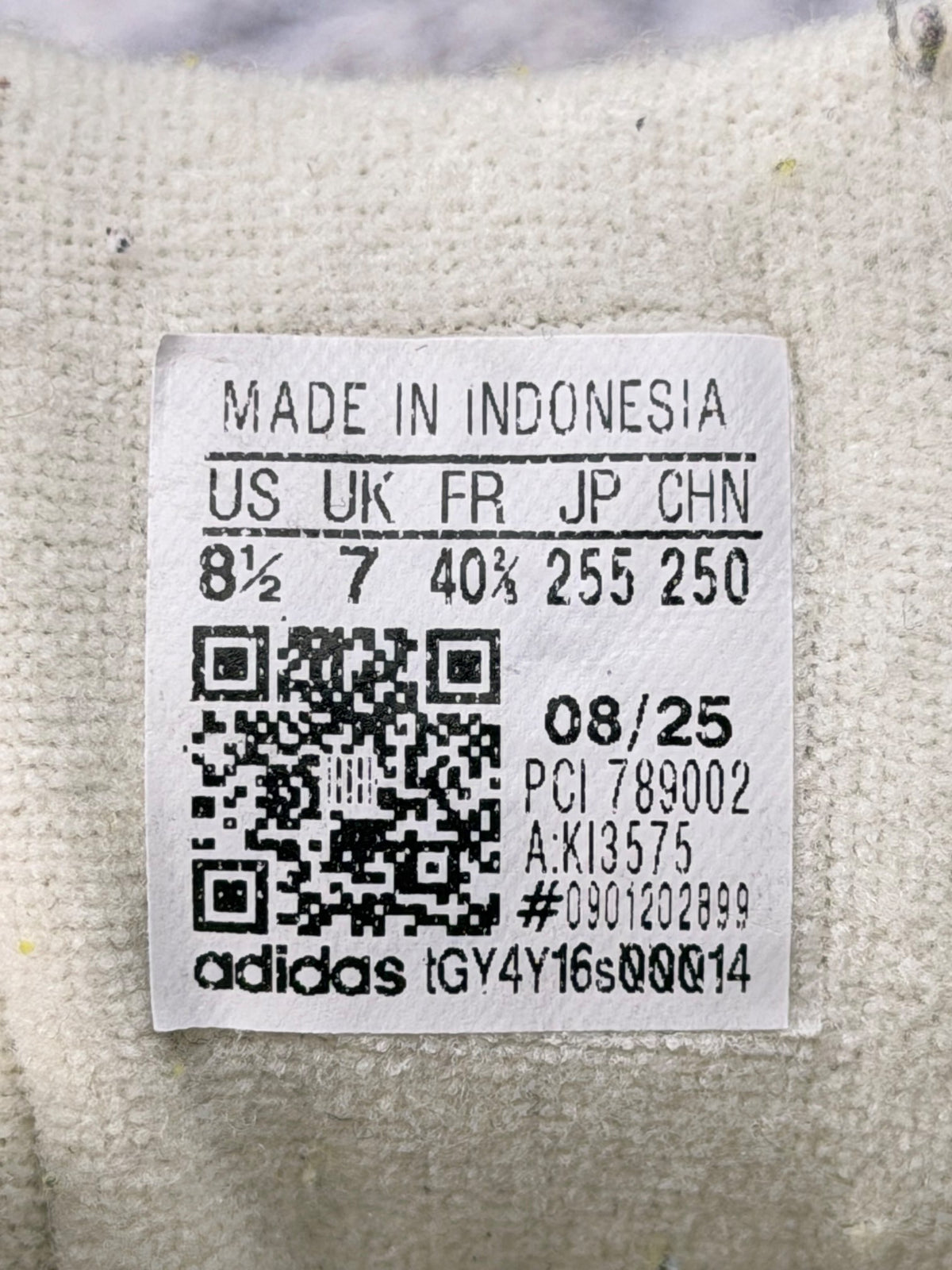 Adidas Superstar II, buty sportowe damskie w bardzo dobrym stanie rozmiar 40 2/3, etykieta z kodem modelu KI3575