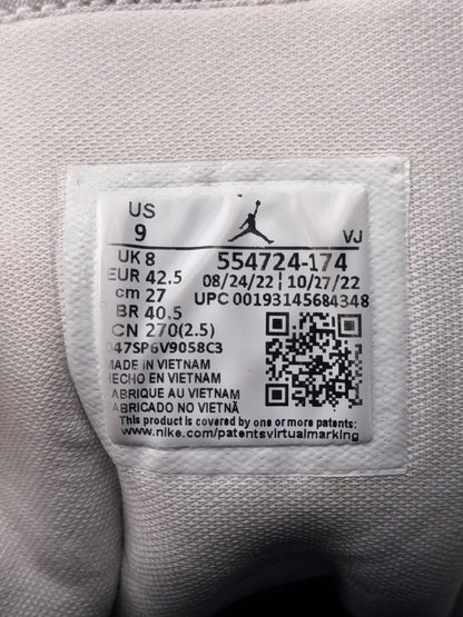 Jordan Air Jordan 1 Mid White Metallic Gold Obsidian, buty sportowe męskie w bardzo dobrym stanie rozmiar 42.5, etykieta z kodem modelu 554724-174