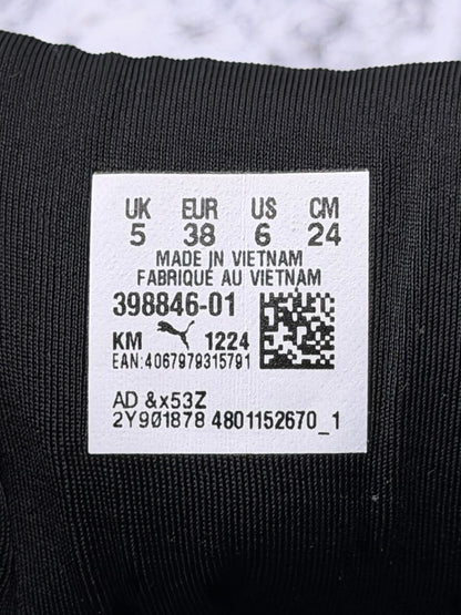 Puma Speedcat OG Black White, buty sportowe damskie w bardzo dobrym stanie rozmiar 38, etykieta z kodem modelu 398846-01