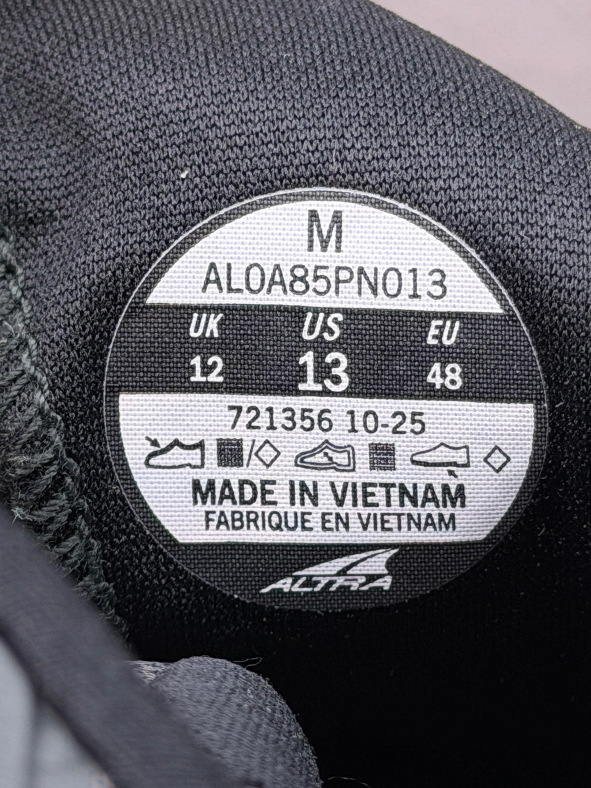 Altra Running Egoflo, buty sportowe męskie w bardzo dobrym stanie rozmiar 48, etykieta z kodem modelu AL0A85PN013