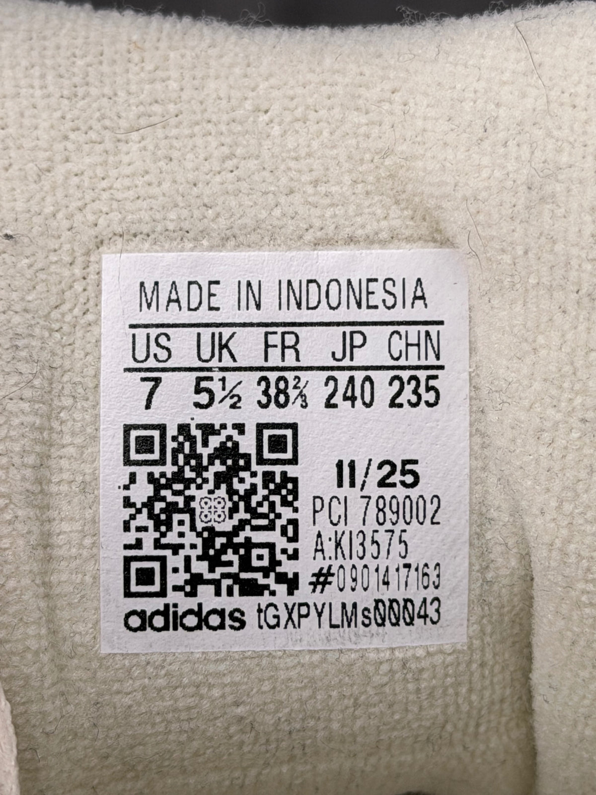 Adidas Superstar II, buty sportowe damskie w bardzo dobrym stanie rozmiar 38 2/3, etykieta z kodem modelu KI3575
