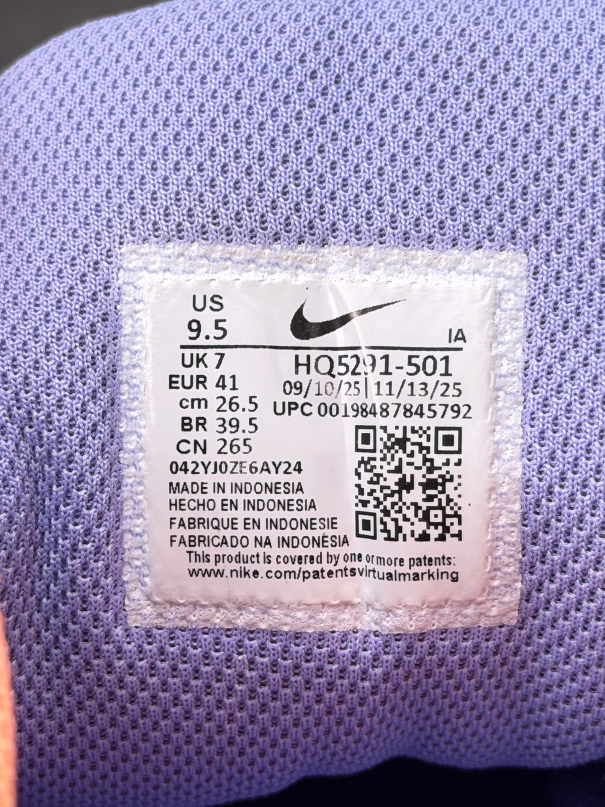Nike Vapor Lite 3, buty sportowe damskie w bardzo dobrym stanie rozmiar 41, etykieta z kodem modelu HQ5291-501