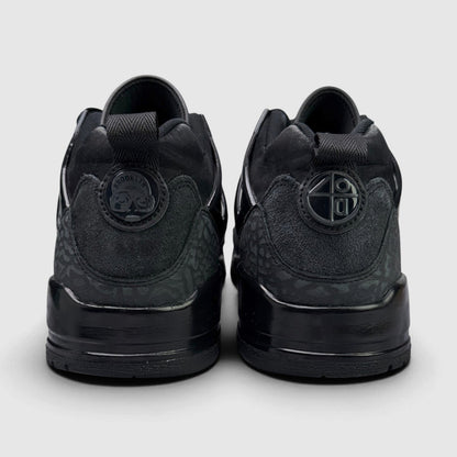 Jordan Spizike Low Black Cat, buty sportowe męskie w bardzo dobrym stanie rozmiar 44, widok z tyłu