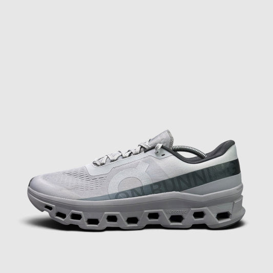 On Cloud Cloudmonster 1 Glacier / Alloy, buty sportowe męskie w bardzo dobrym stanie rozmiar 46, boczny profil, lewa strona