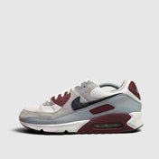 Nike Air Max 90 Dark Team Red, buty sportowe męskie w bardzo dobrym stanie rozmiar 45, boczny profil, lewa strona