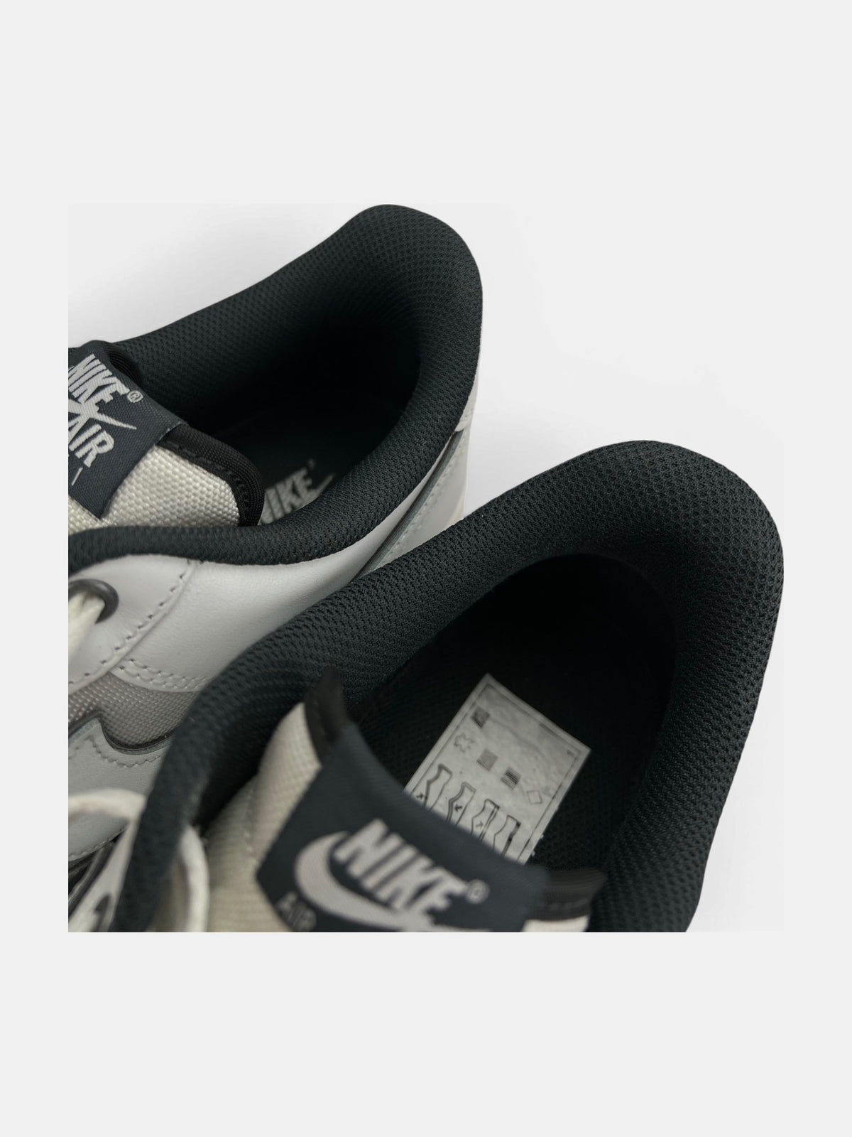 Nike Air Force 1 Low rozmiar 44.5