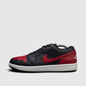 Nike Air Jordan 1 Low, buty sportowe męskie w bardzo dobrym stanie rozmiar 42.5, boczny profil, lewa strona