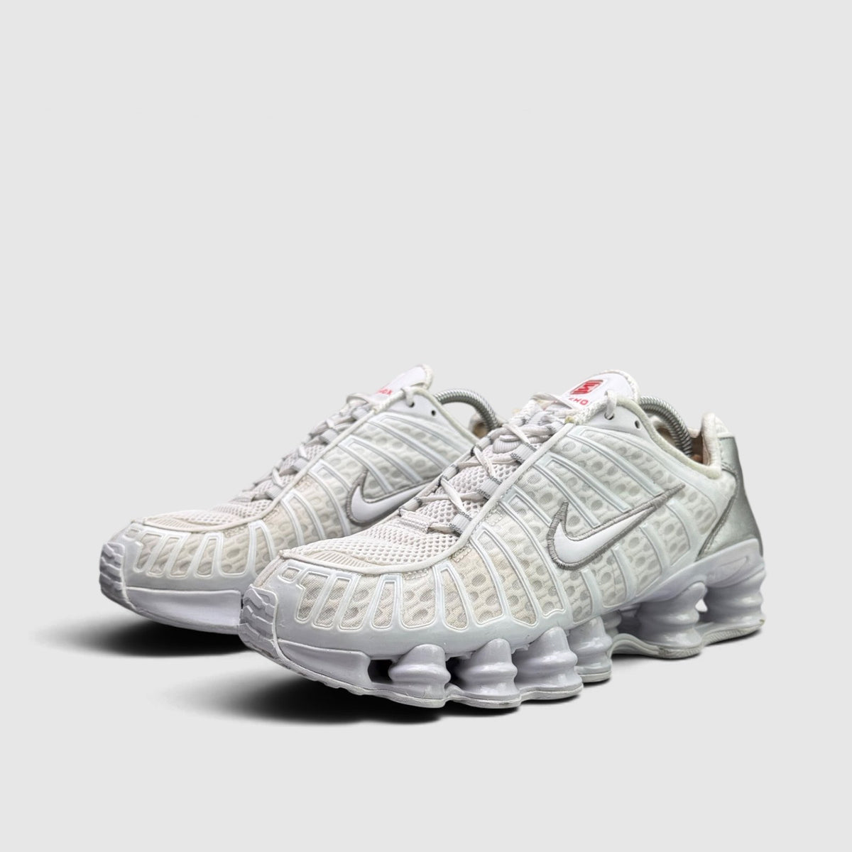 Nike Shox TL Metallic Silver, buty sportowe męskie w bardzo dobrym stanie rozmiar 42.5, para butów