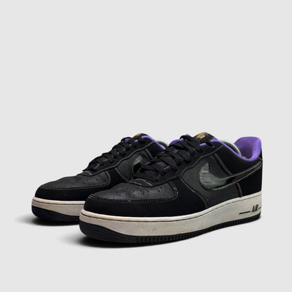 Nike Air Force 1 Low World Champ - Lakers, buty sportowe męskie w bardzo dobrym stanie rozmiar 42.5, para butów