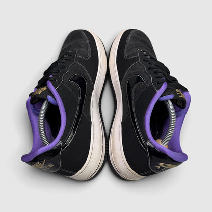 Nike Air Force 1 Low World Champ - Lakers, buty sportowe męskie w bardzo dobrym stanie rozmiar 42.5, widok z góry