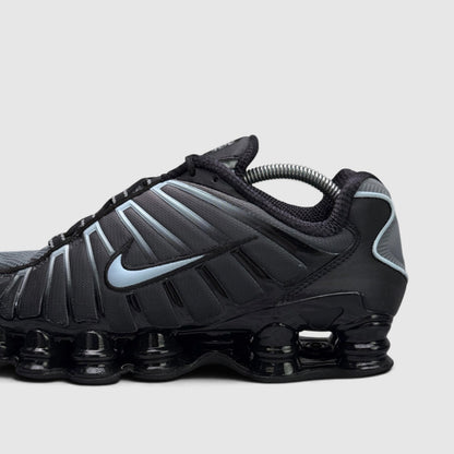 Nike Shox TL Celestine Blue, buty sportowe męskie w bardzo dobrym stanie rozmiar 42.5, boczny profil, prawa strona