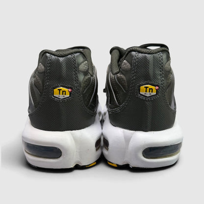 Nike Air Max Plus Sequoia Cargo Khaki, buty sportowe męskie w bardzo dobrym stanie rozmiar 41, widok z tyłu