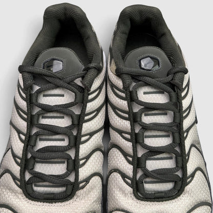 Nike Air Max Plus Sequoia Cargo Khaki, buty sportowe męskie w bardzo dobrym stanie rozmiar 41, detal