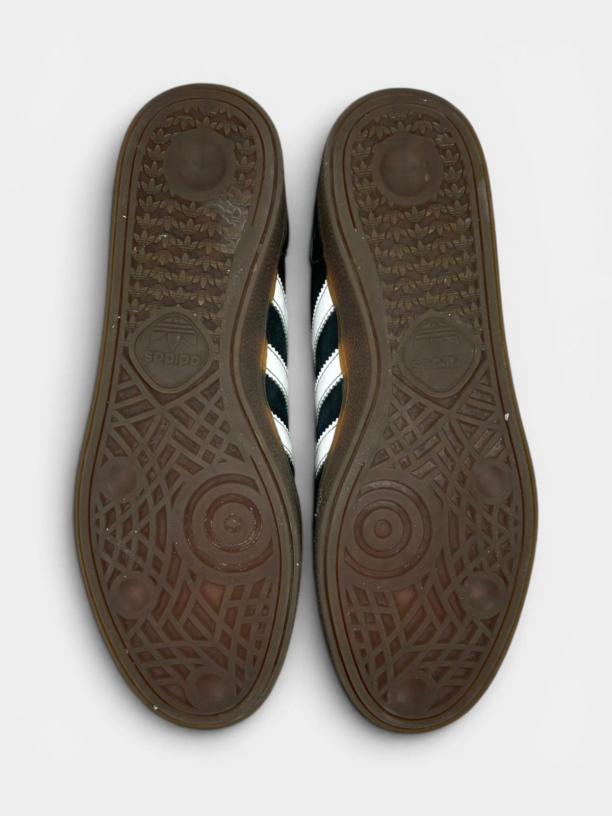 Adidas Handball Spezial Black Gum — buty sportowe męskie w bardzo dobrym stanie rozmiar 46 2/3, podeszwa