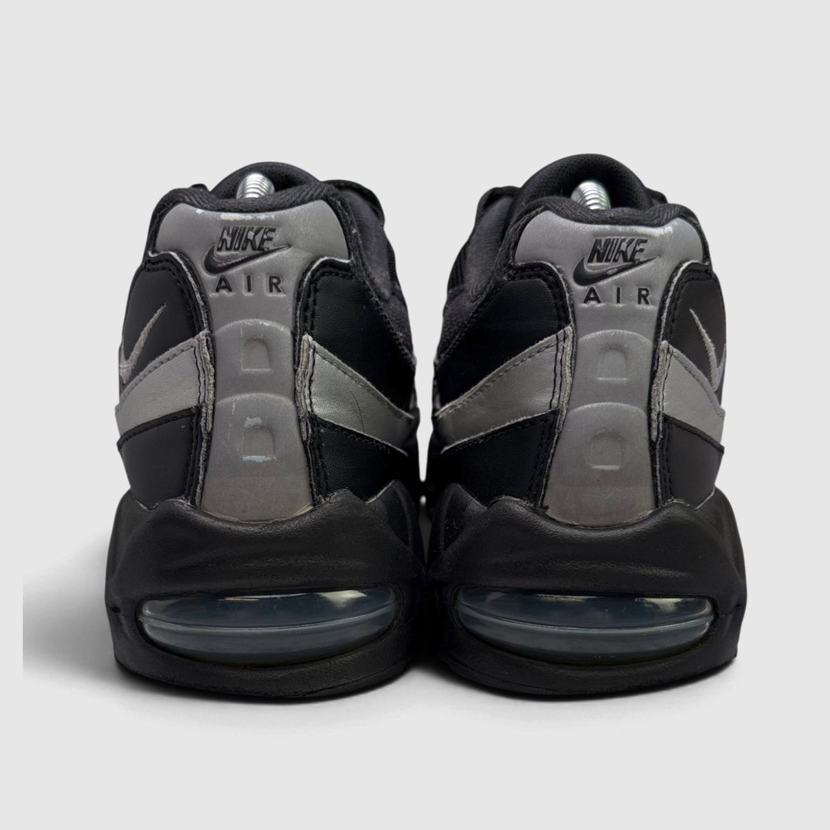 Nike Air Max 95 OG Big Bubble, buty sportowe męskie w bardzo dobrym stanie rozmiar 41, widok z tyłu