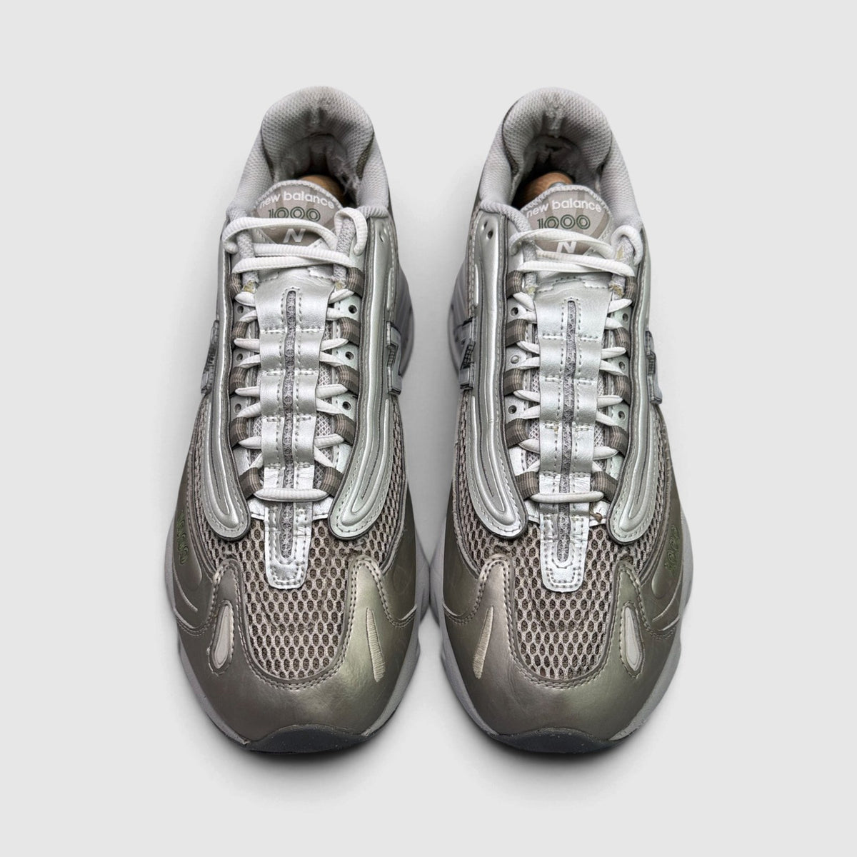 New Balance 1000 Arid Stone, buty sportowe męskie w bardzo dobrym stanie rozmiar 45.5, widok z góry