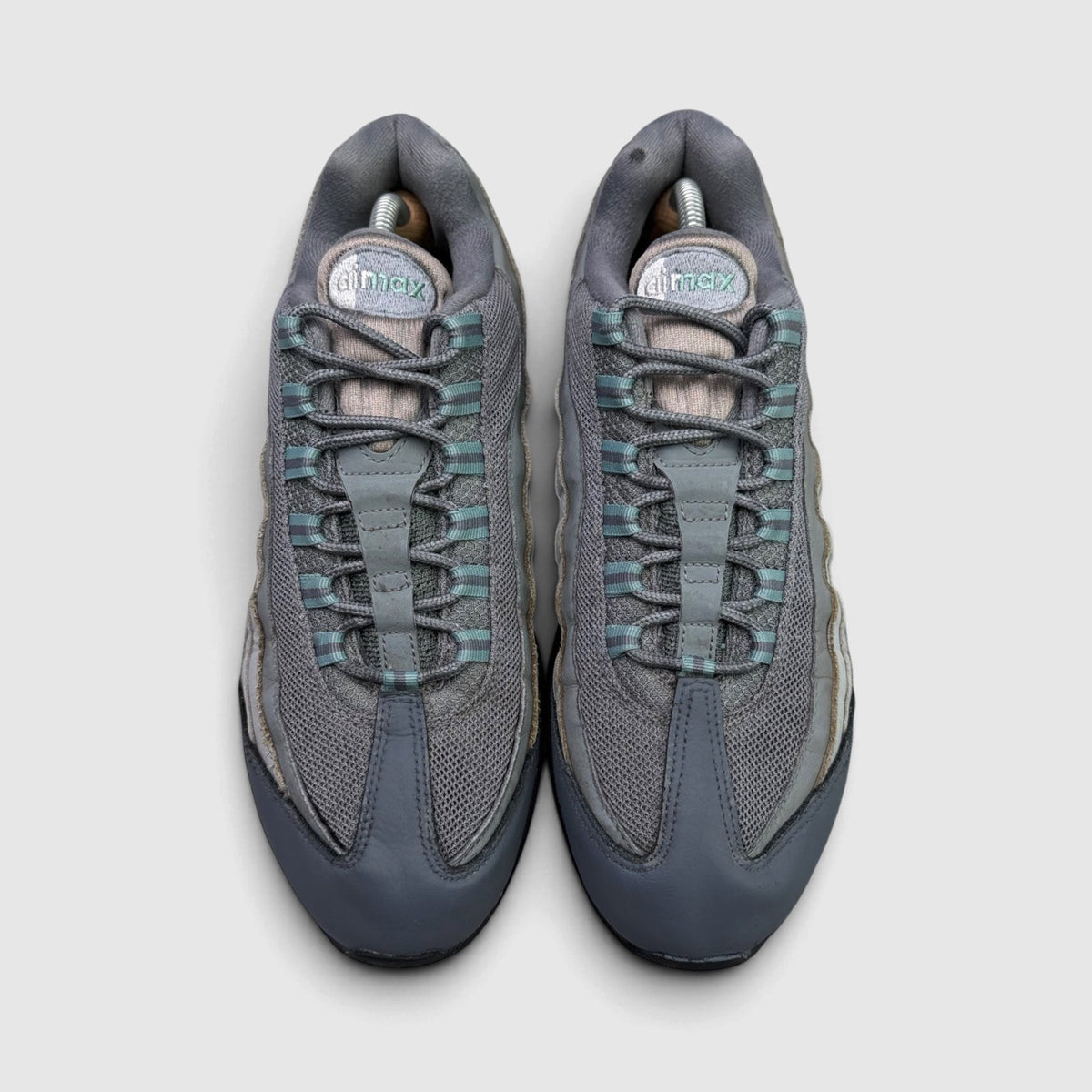 Nike Air Max 95 Smoke Grey Cannon, buty sportowe męskie w bardzo dobrym stanie rozmiar 43, widok z góry