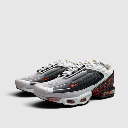 Nike Air Max Plus 3 Gunsmoke, buty sportowe męskie w bardzo dobrym stanie rozmiar 43, para butów