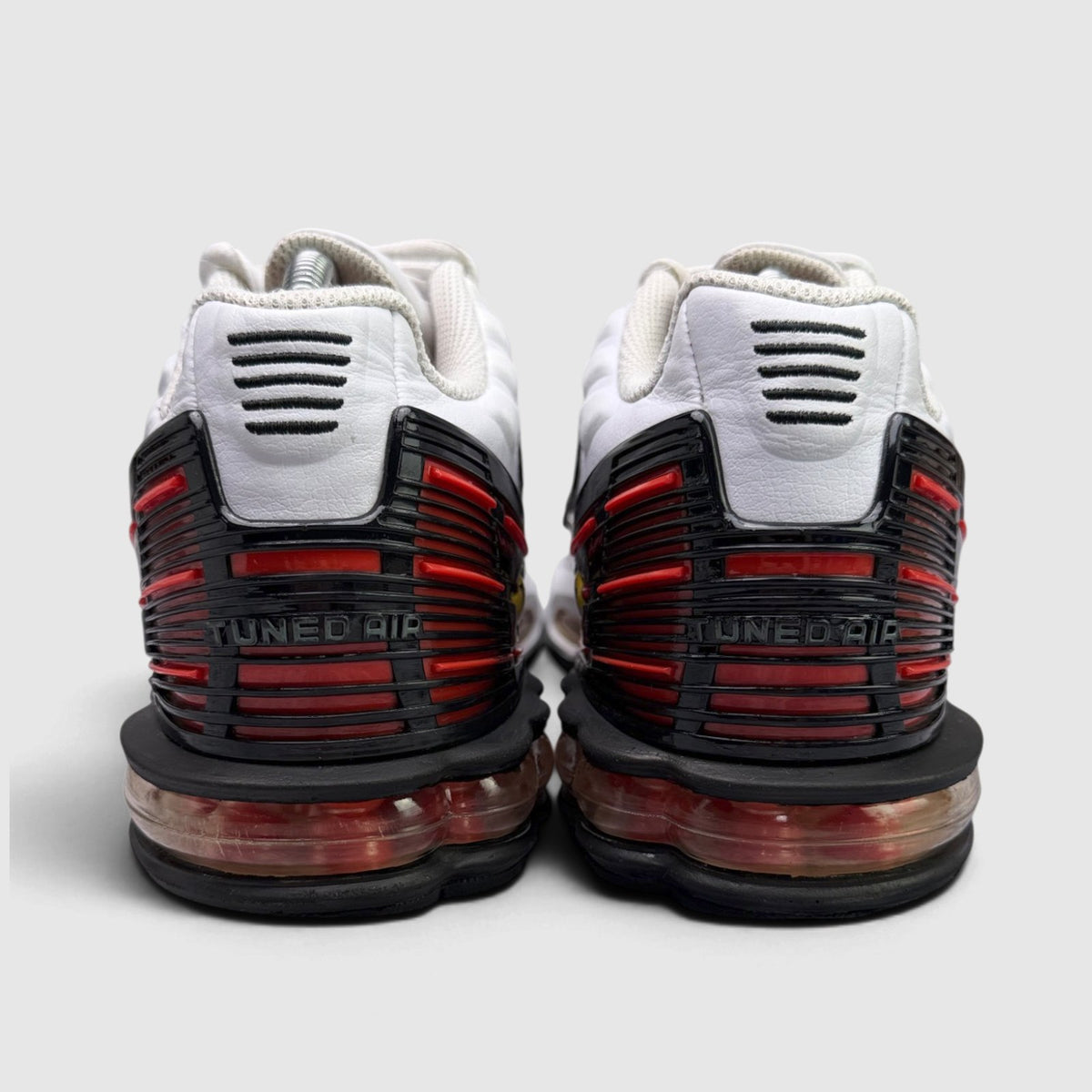Nike Air Max Plus 3 Gunsmoke, buty sportowe męskie w bardzo dobrym stanie rozmiar 43, widok z tyłu