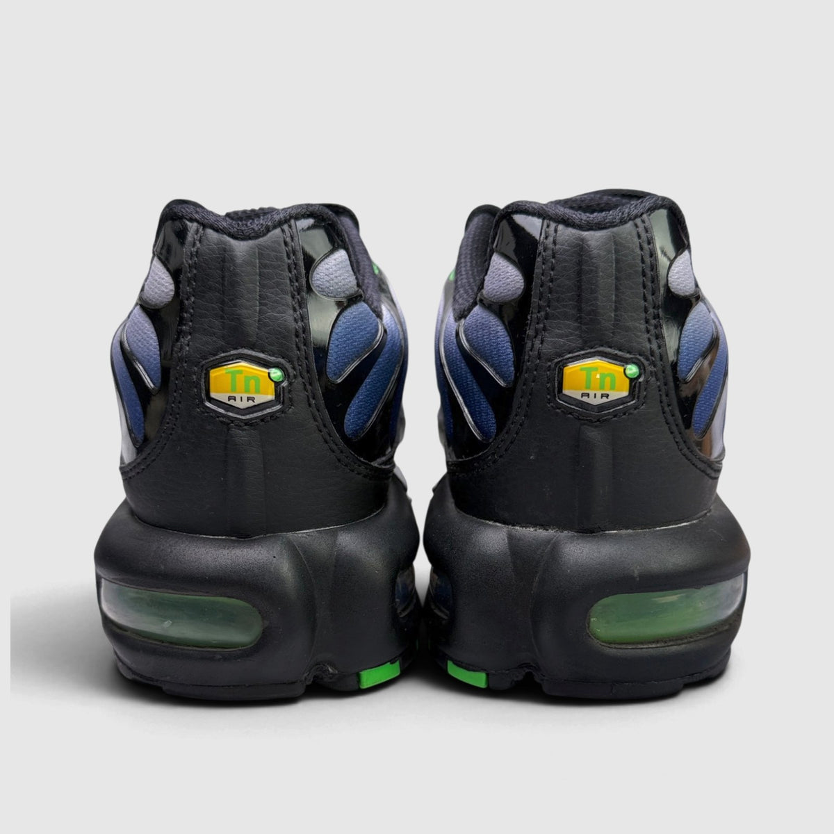 Nike Air Max Plus Icons / Scream Green, buty sportowe męskie w bardzo dobrym stanie rozmiar 41, widok z tyłu