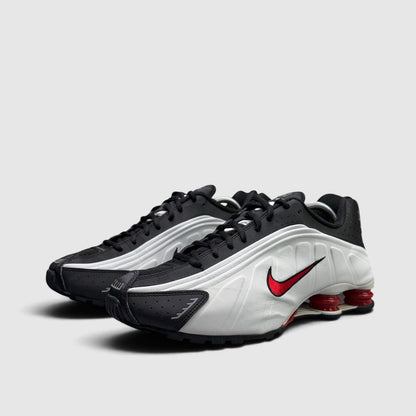 Nike Shox R4 Platinum Tint, buty sportowe męskie w bardzo dobrym stanie rozmiar 44, para butów