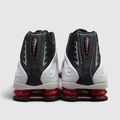 Nike Shox R4 Platinum Tint, buty sportowe męskie w bardzo dobrym stanie rozmiar 44, widok z tyłu