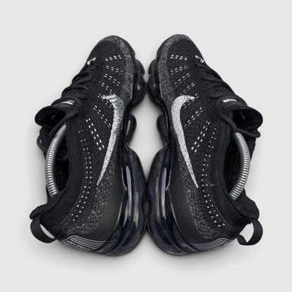 Nike Air VaporMax 2023 Flyknit Oreo, buty sportowe męskie w bardzo dobrym stanie rozmiar 44, widok z góry