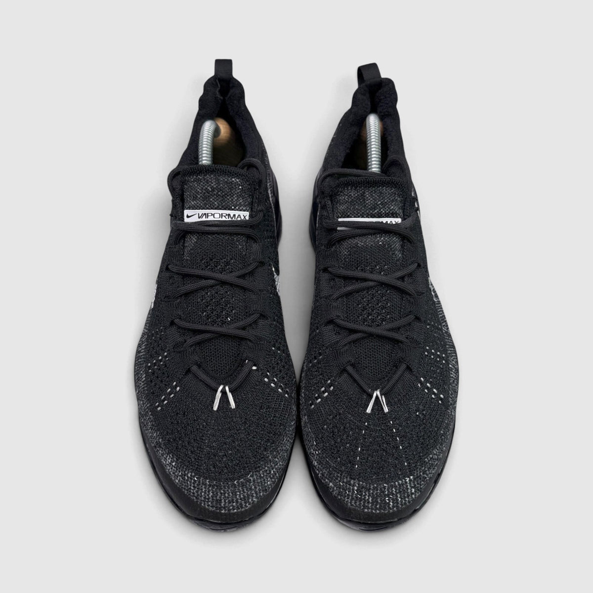 Nike Air VaporMax 2023 Flyknit Oreo, buty sportowe męskie w bardzo dobrym stanie rozmiar 44, widok z przodu