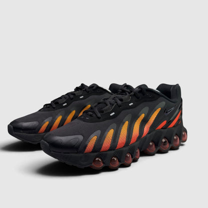 Nike Air Max Dn8 Laser Orange, buty sportowe męskie w bardzo dobrym stanie rozmiar 44, para butów