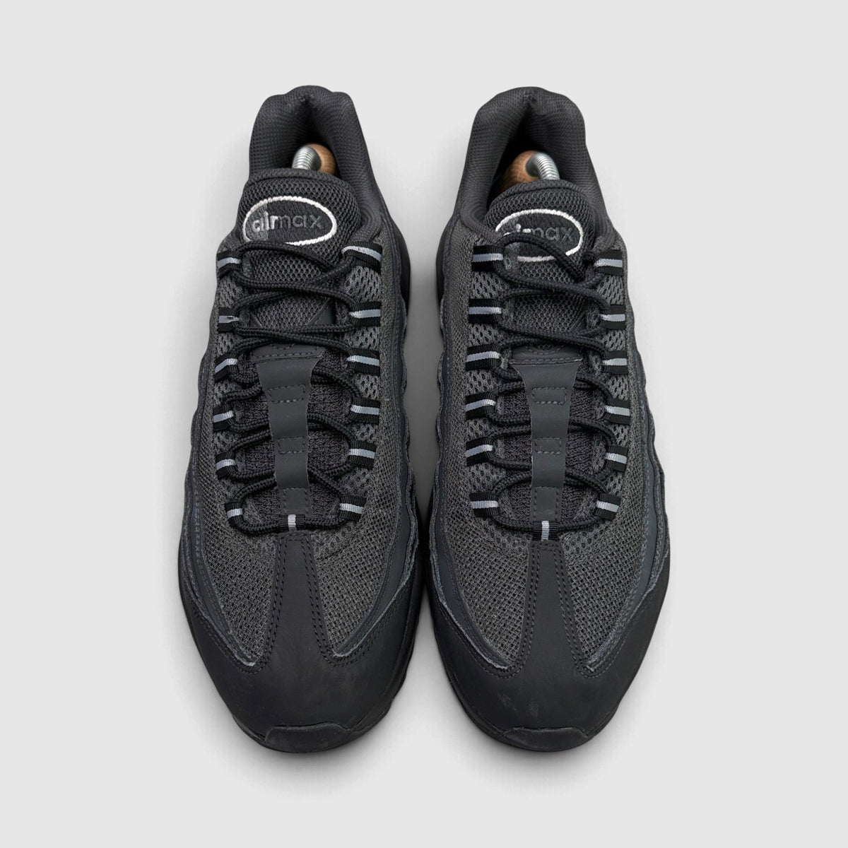 Nike Air Max 95, buty sportowe męskie w bardzo dobrym stanie rozmiar 45, widok z góry
