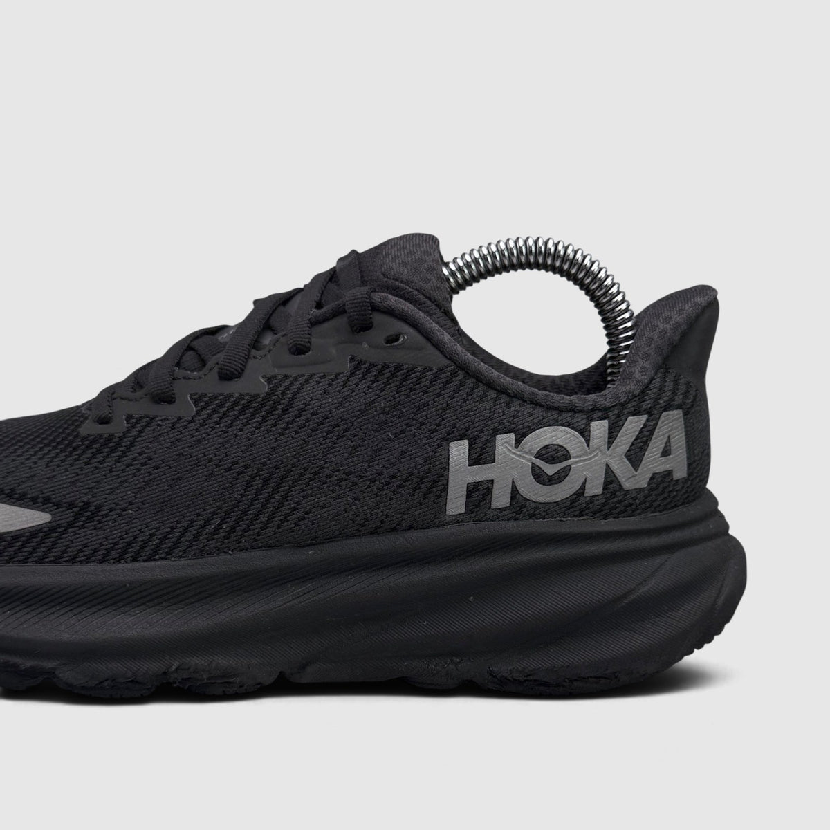 Hoka Clifton 9 GTX, buty sportowe damskie w bardzo dobrym stanie rozmiar 36, boczny profil, prawa strona