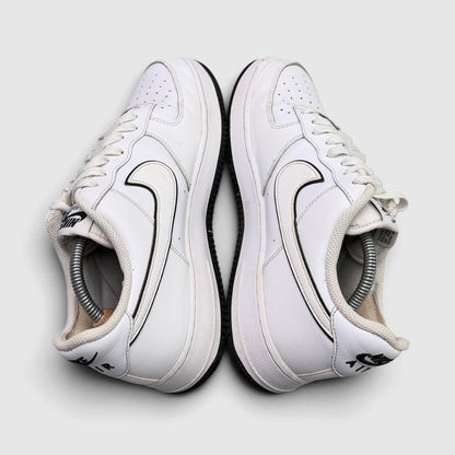 Nike Air Force 1 '07 Low White/Black, buty sportowe męskie w bardzo dobrym stanie rozmiar 44.5, widok z góry