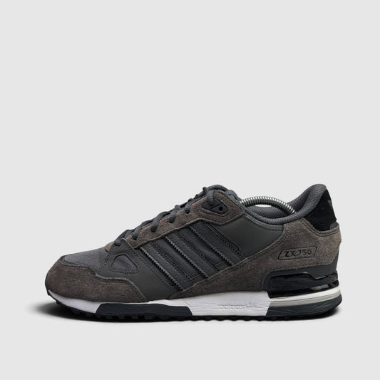 Adidas ZX 750, buty sportowe męskie w bardzo dobrym stanie rozmiar 44, boczny profil, lewa strona
