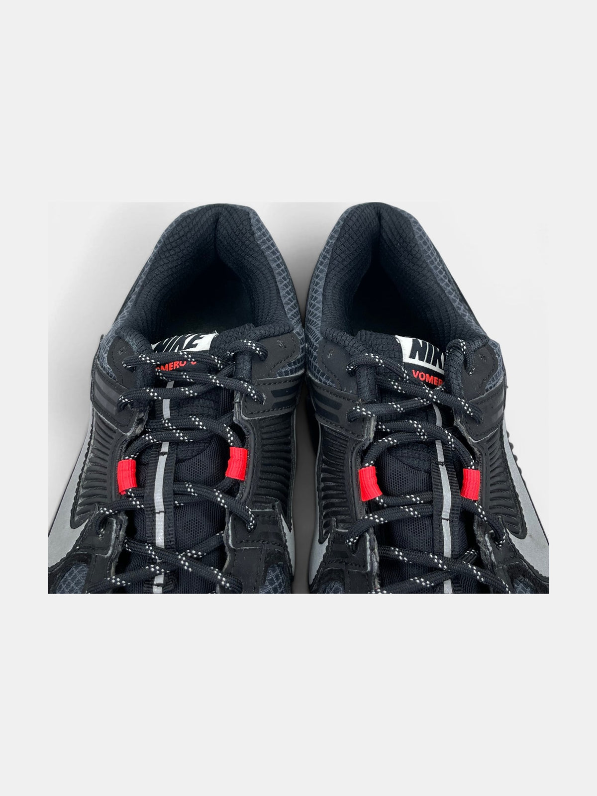 Nike Zoom Vomero 5 rozmiar 42