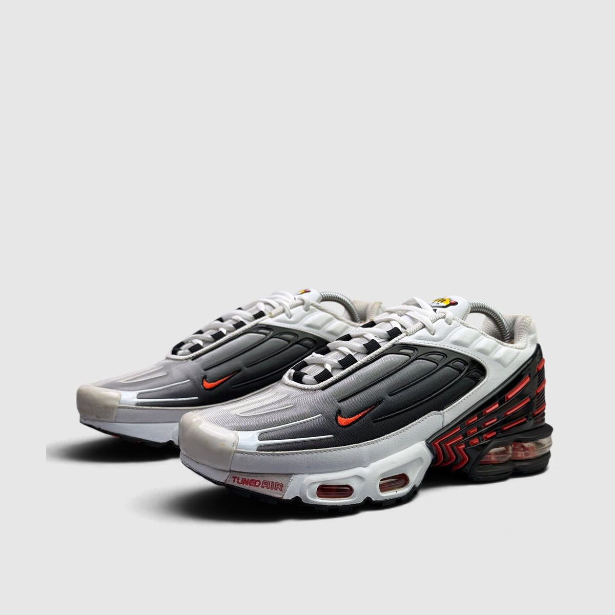Nike Air Max Plus 3 Gunsmoke, buty sportowe męskie w bardzo dobrym stanie rozmiar 42, para butów